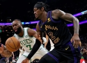 包含湖人队“铁血”进攻得分高效，击溃对手的词条