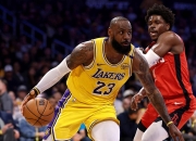 火箭狂砍詹姆斯分，迎来胜利迎来新赛季高光！