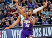 包含西蒙斯爆发新星，波尔津吉斯刷新纪录，连续三场30+球队迎来希望！的词条